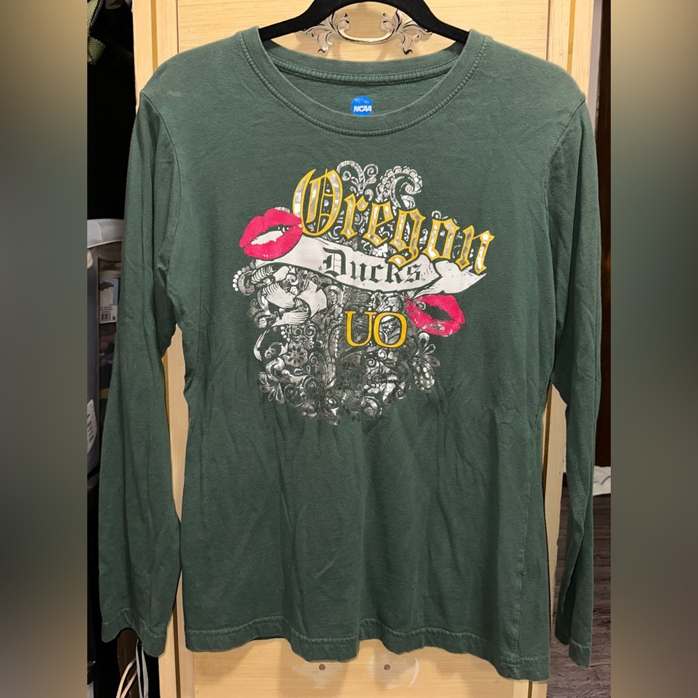 NCAA Oregon Ducks U of O Green Graphic Print Long Sleeve Tee Size Large